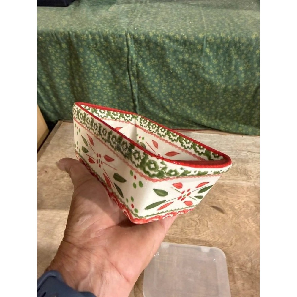 Christmas Temp-tations Red Green Floral Poinsettia Ceramic Dish Lid 12oz